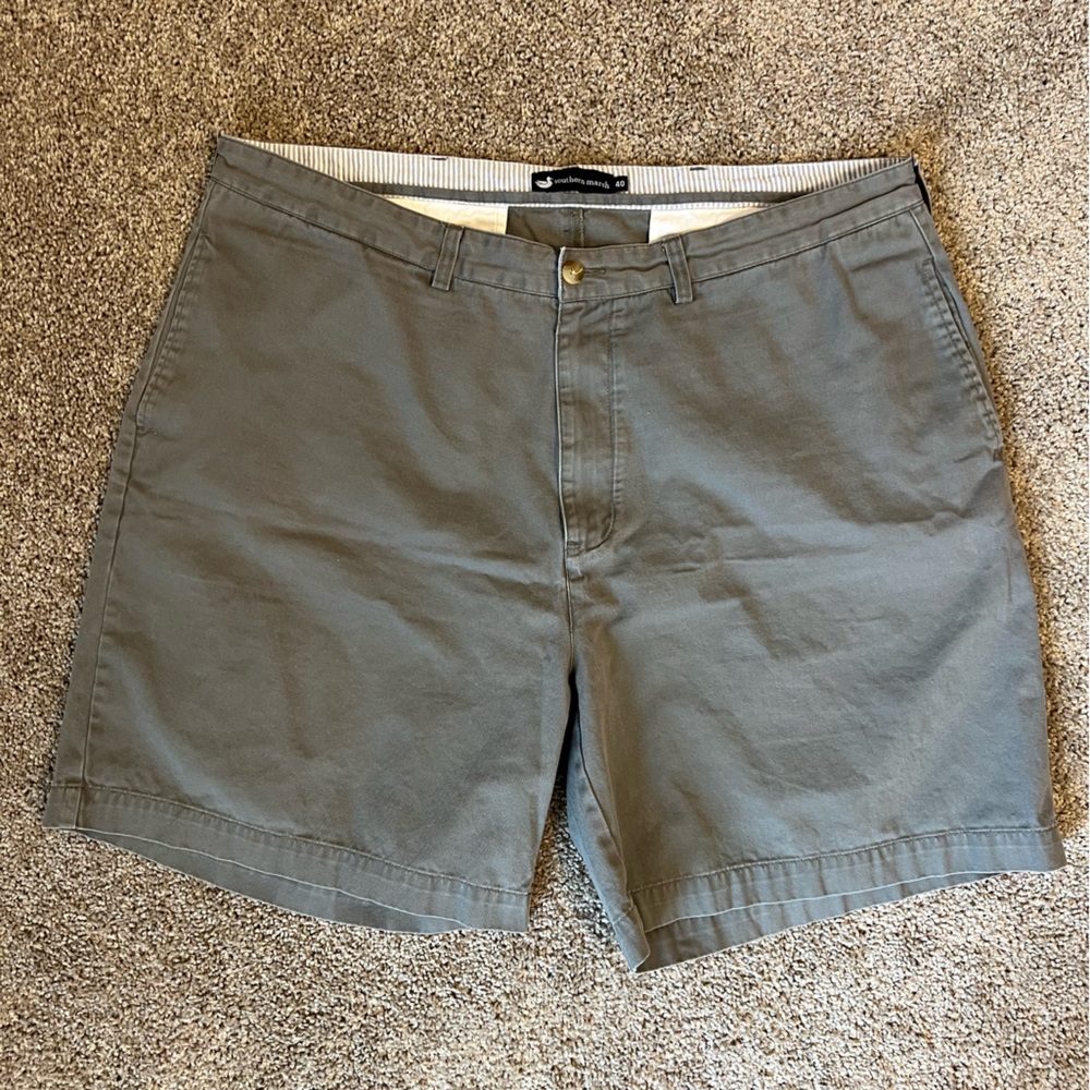 Men’s Southern Marsh Regatta Chino Short - Size 40 8” Inseam - Grey